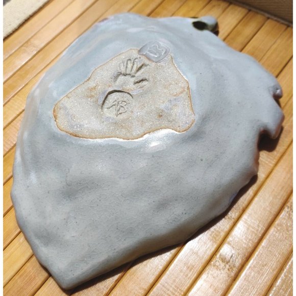 Vintage Studio Art Pottery Majolica Style Grape Leaf Trinket Dish 8.25x6" Signed - Picture 6 of 10